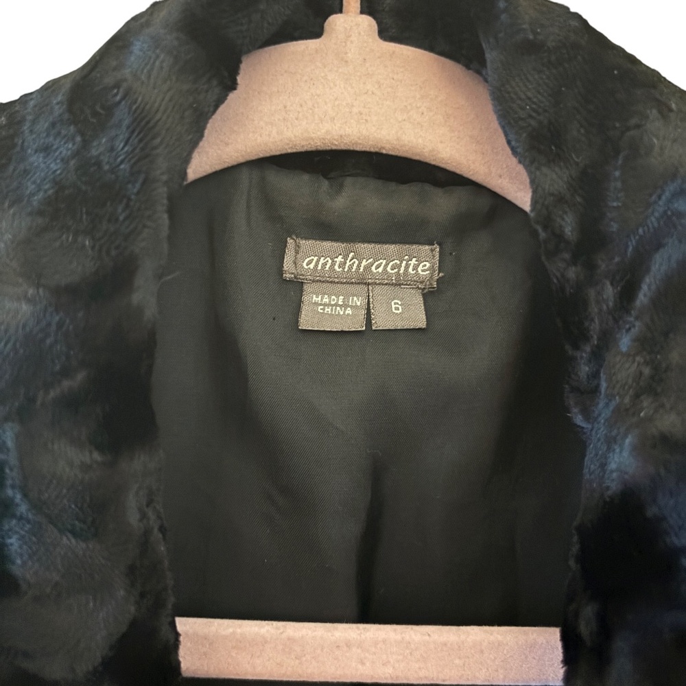 Anthracite Black Textured Faux Fur Cropped Jacket Size 6 - Picture 3 of 8